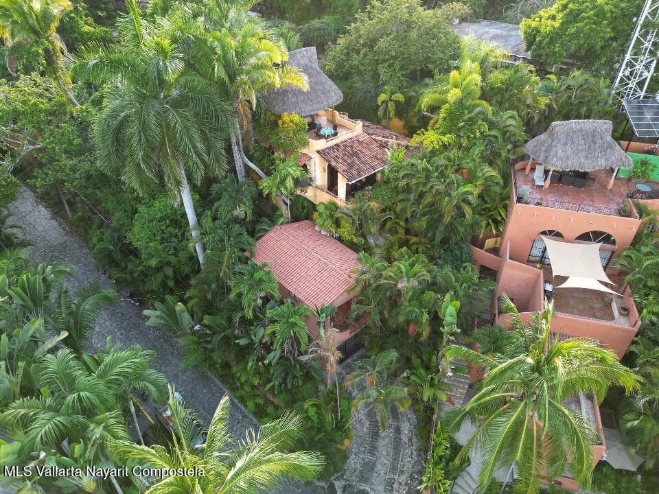 casa jardin & Garden Lot