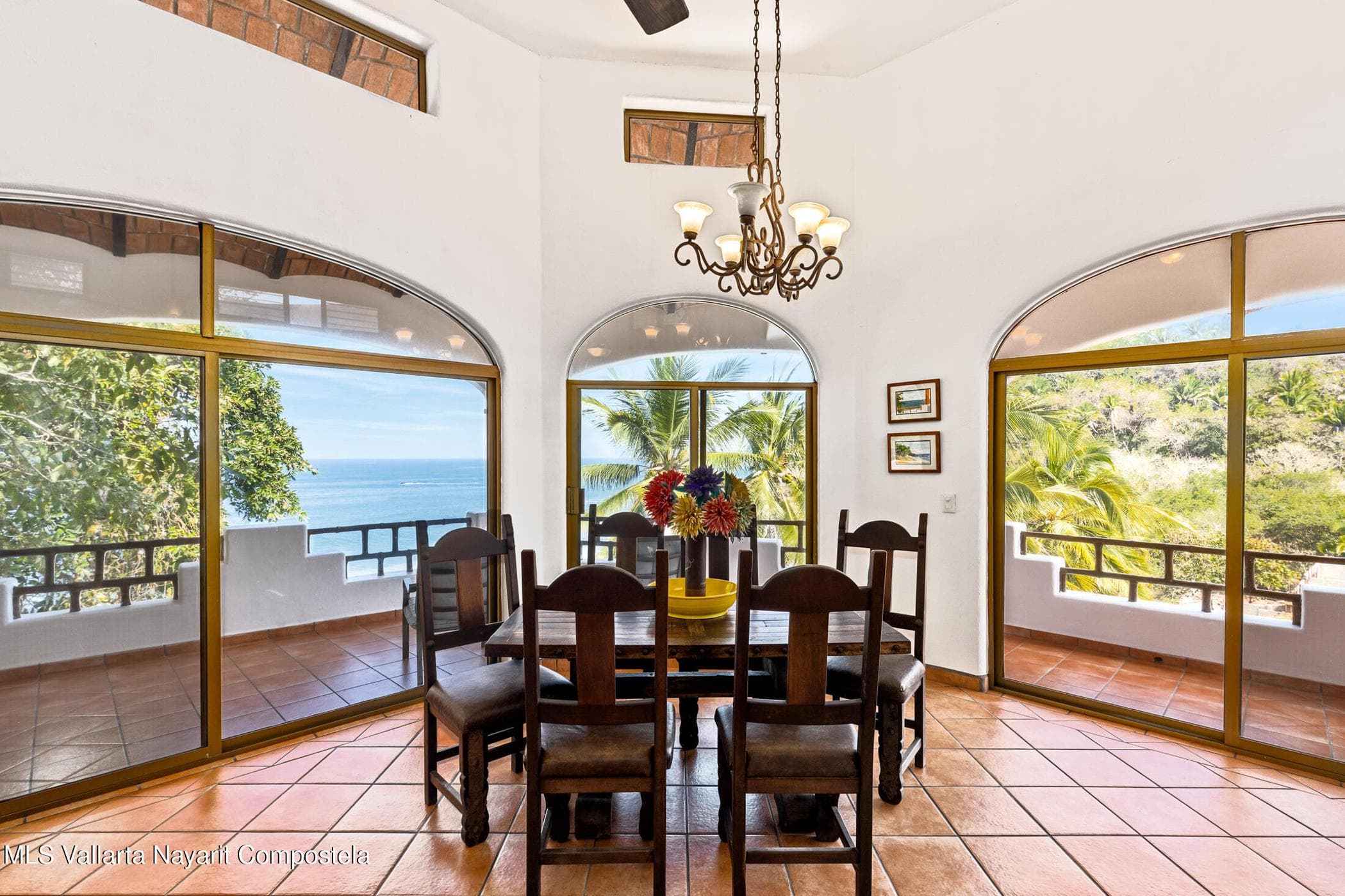 Casa Pelicanos