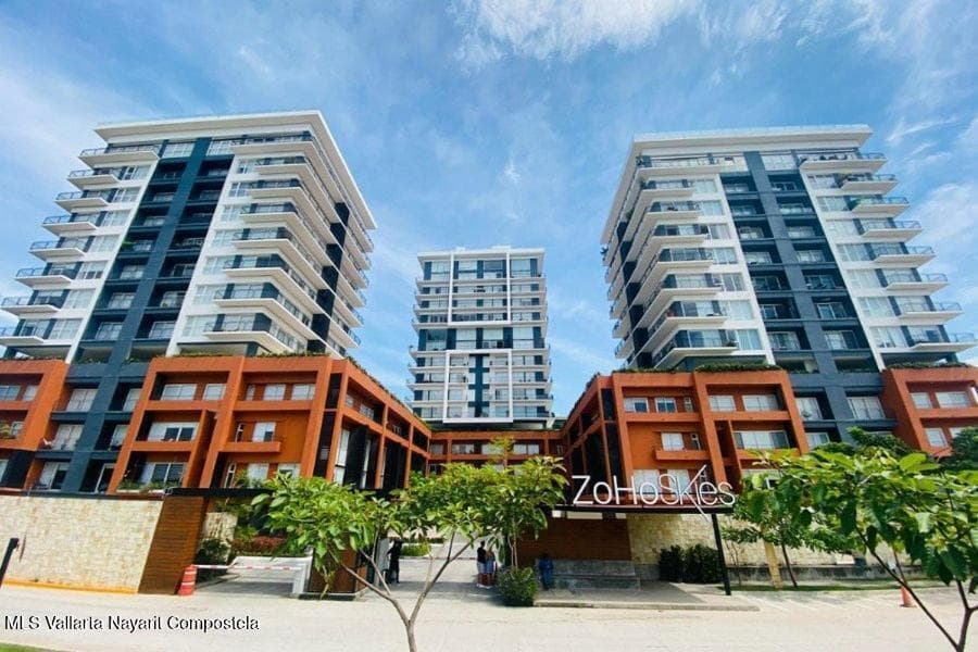 Penthouse 1201, T1