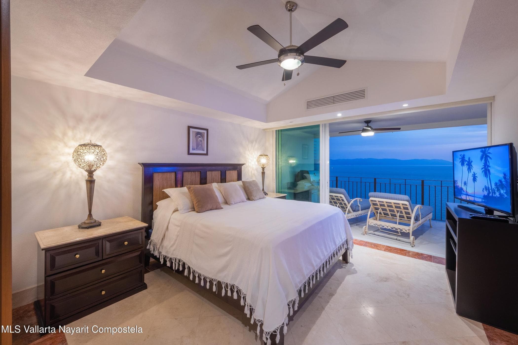 GRAND VENETIAN PH Top 2 Floors