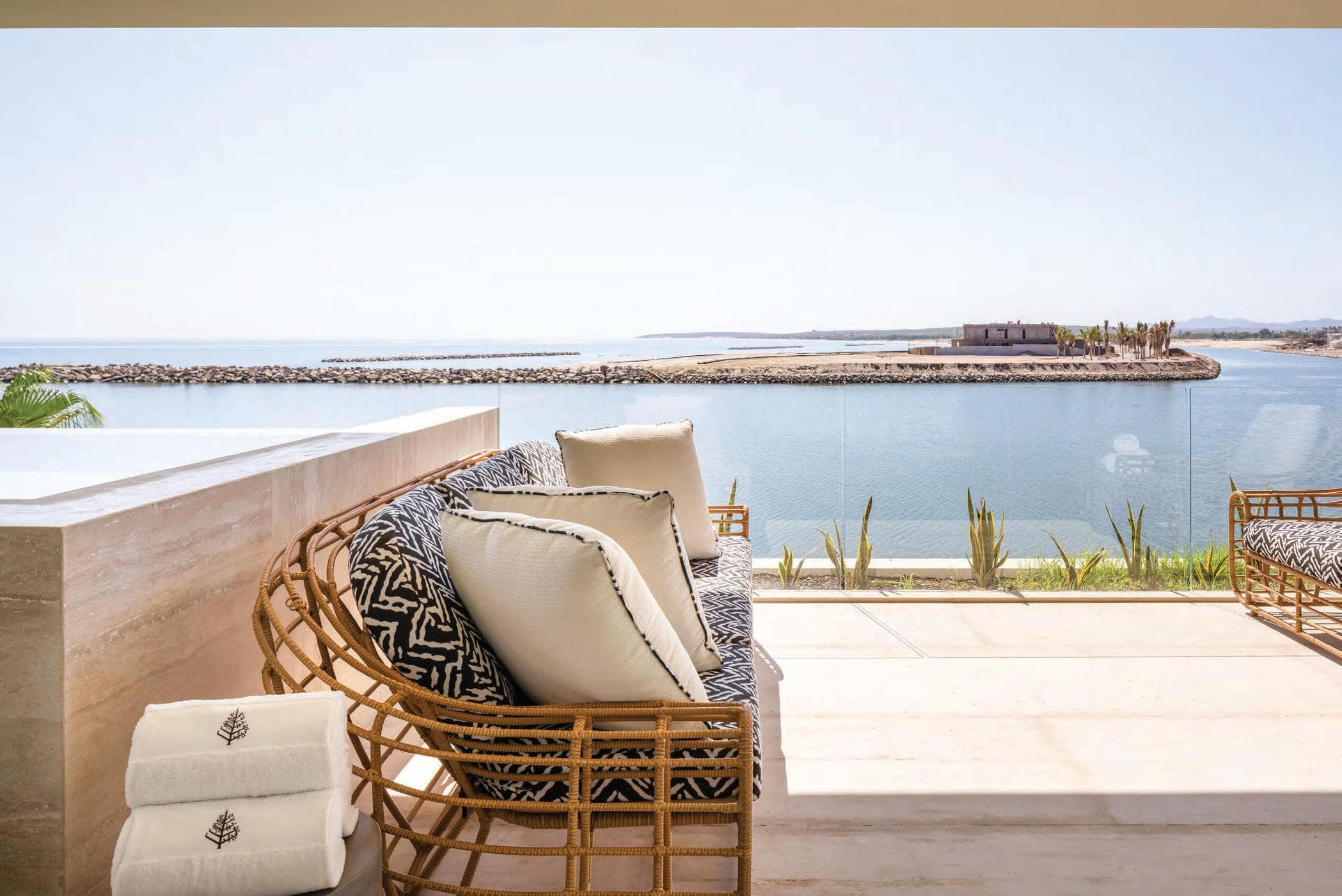 Four Seasons Marina Residence
