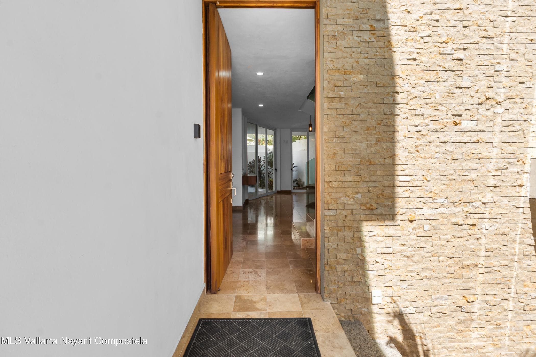 CASA LAS BRISAS EL TIZATE