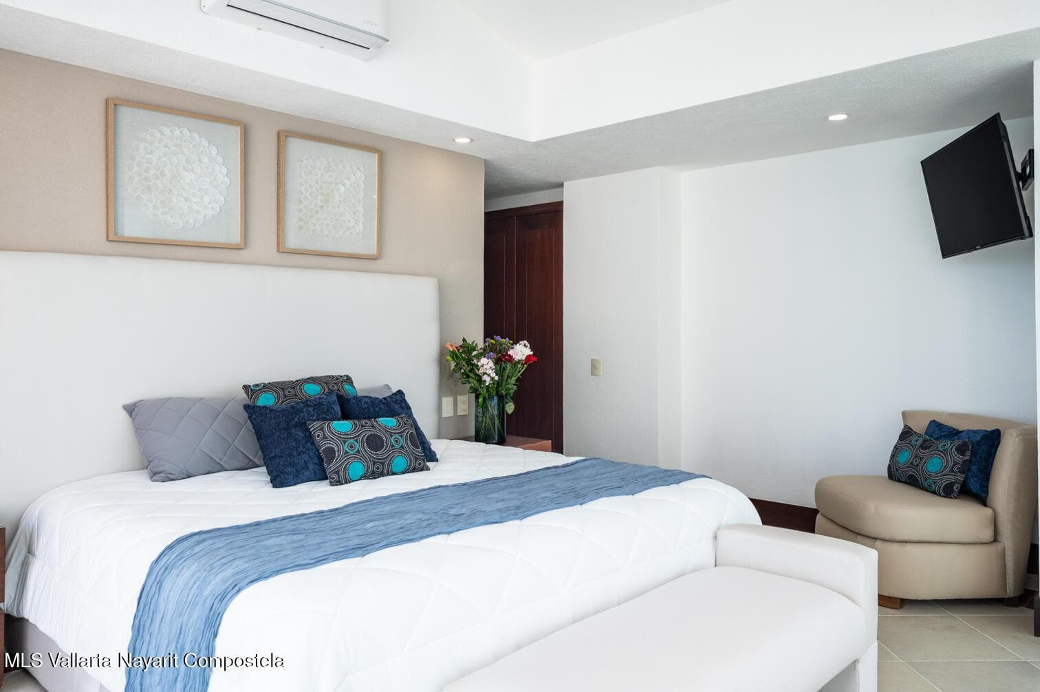 Grand Venetian 2501-T 1000