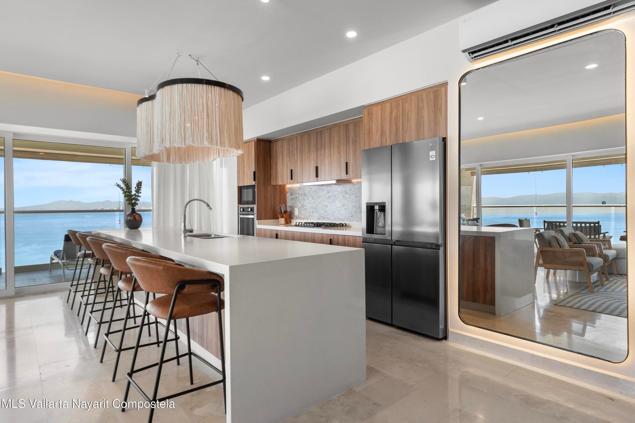 Corner Residence