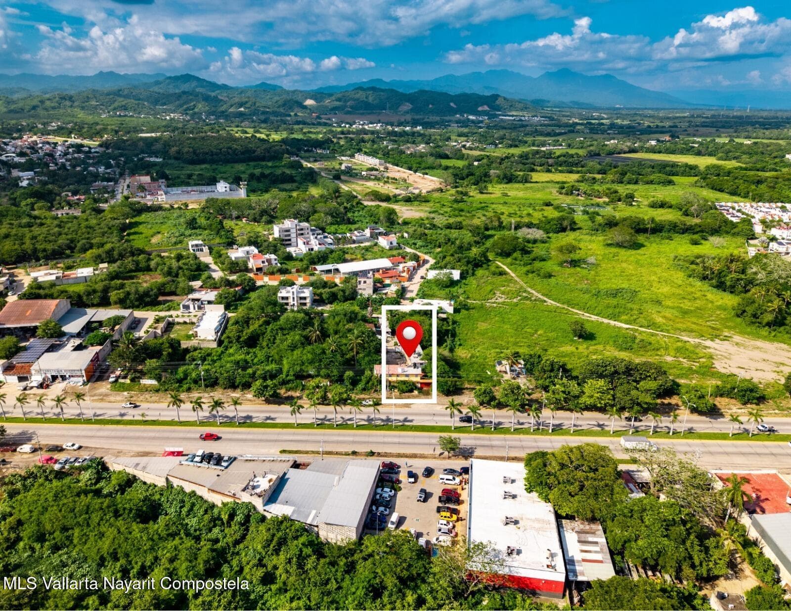 TERRENO CARR. 200 BUCERIAS