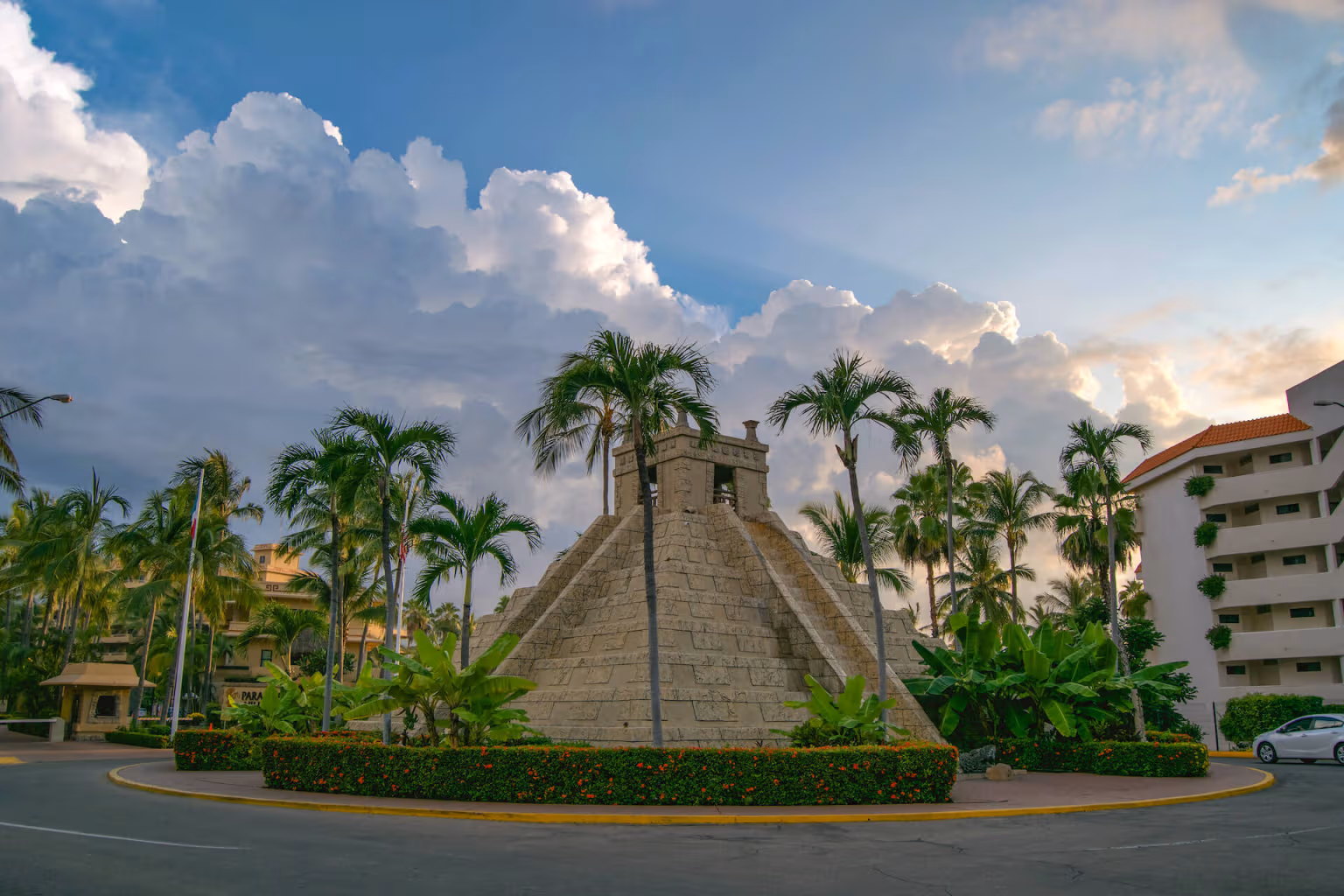 8 Luxury Nuevo Vallarta Real Estate