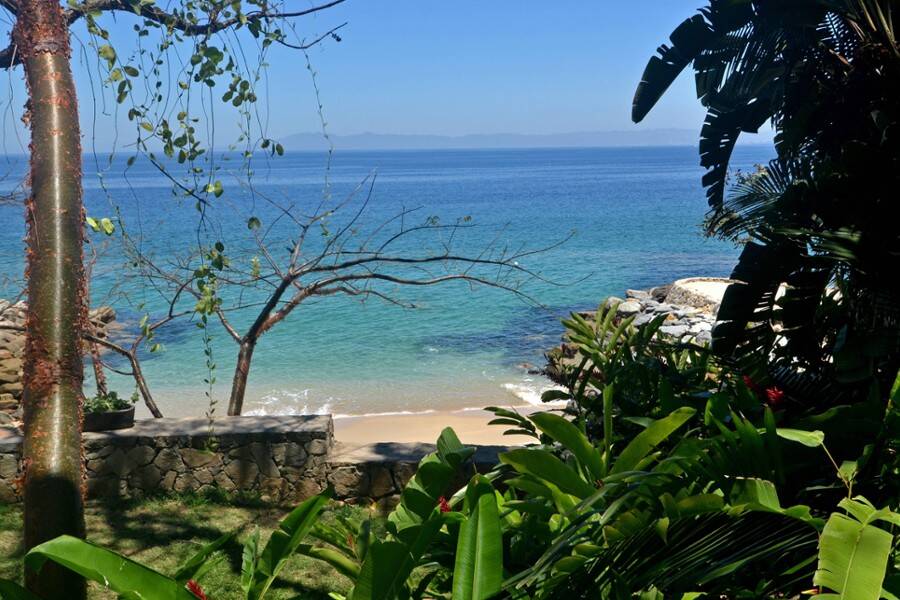 Los Arcos National Marine Park in Puerto Vallarta